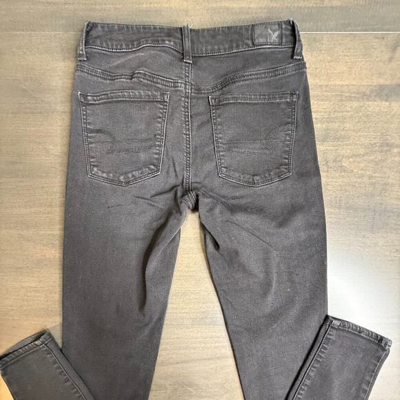 American Eagle Women Hi-Rise Jegging Super Stretch Black Wash Size 4 Jeans - Picture 2 of 8